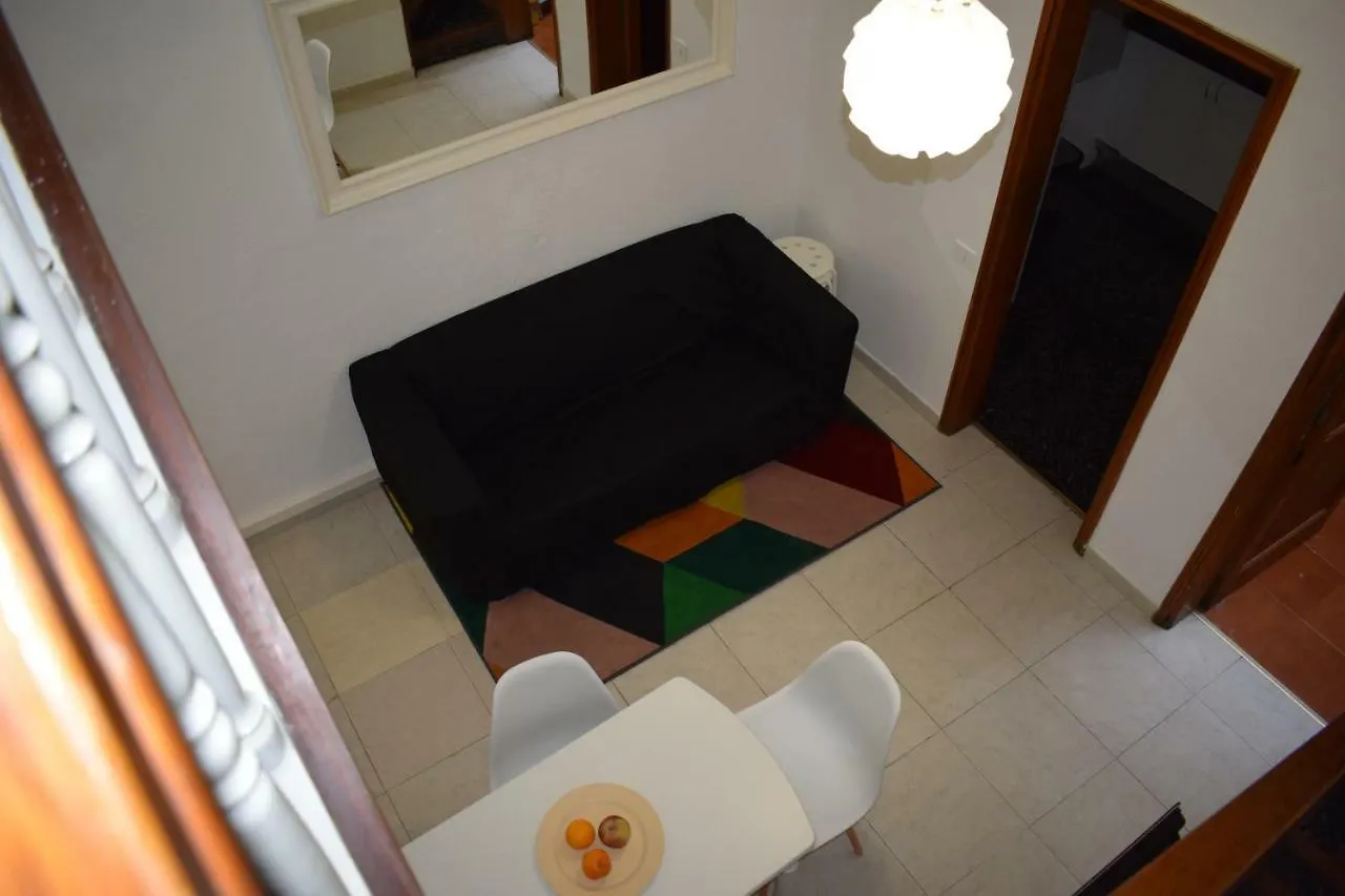 Vila House In The Heart Of S/C, La Paz Tram Station Santa Cruz de Tenerife 0*,